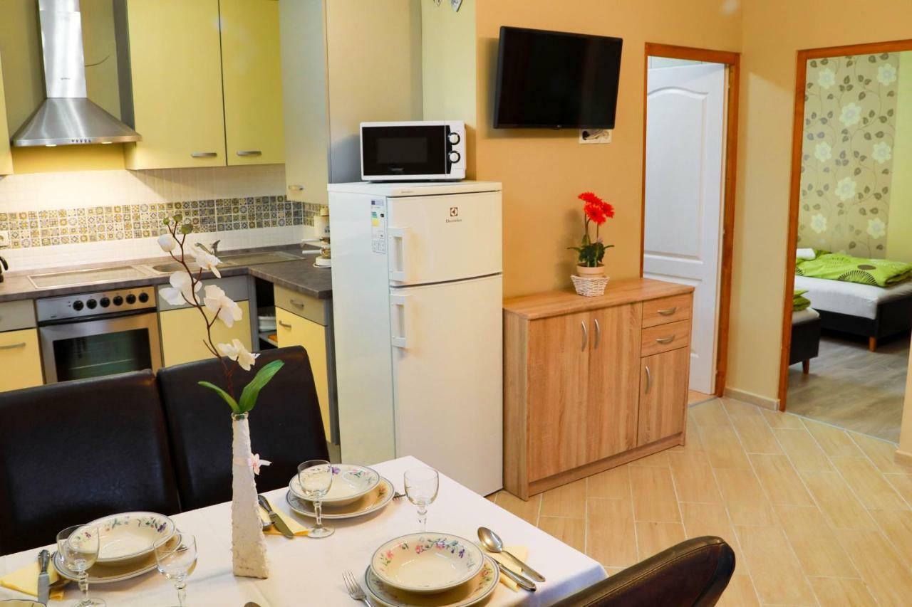 Jazmin Apartman Buzsak Экстерьер фото